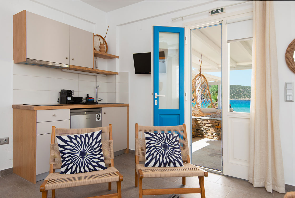 Η κουζίνα και το καθιστικό