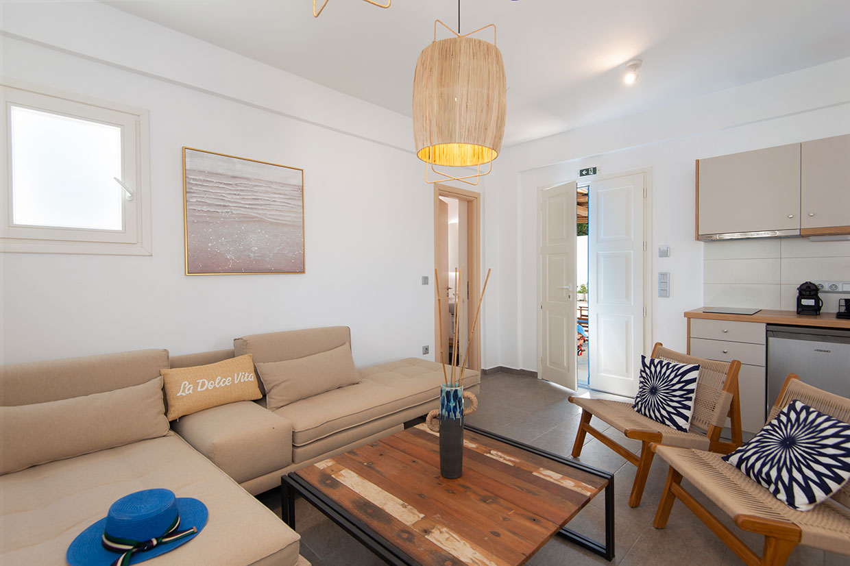 Η κουζίνα και το καθιστικό